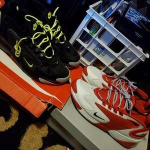 2 pair Nike zoom 2k